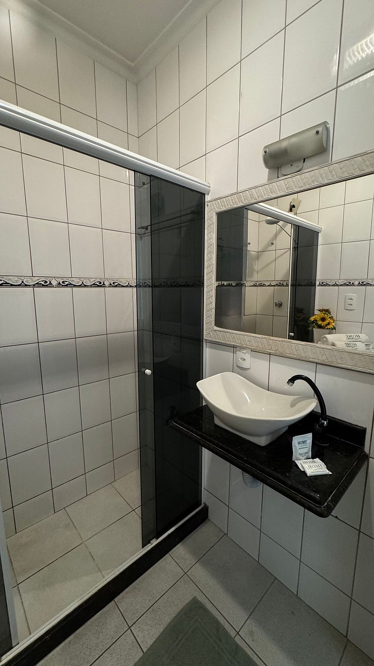 8 Minutos da Praia e Perto do Metrô SC177-201