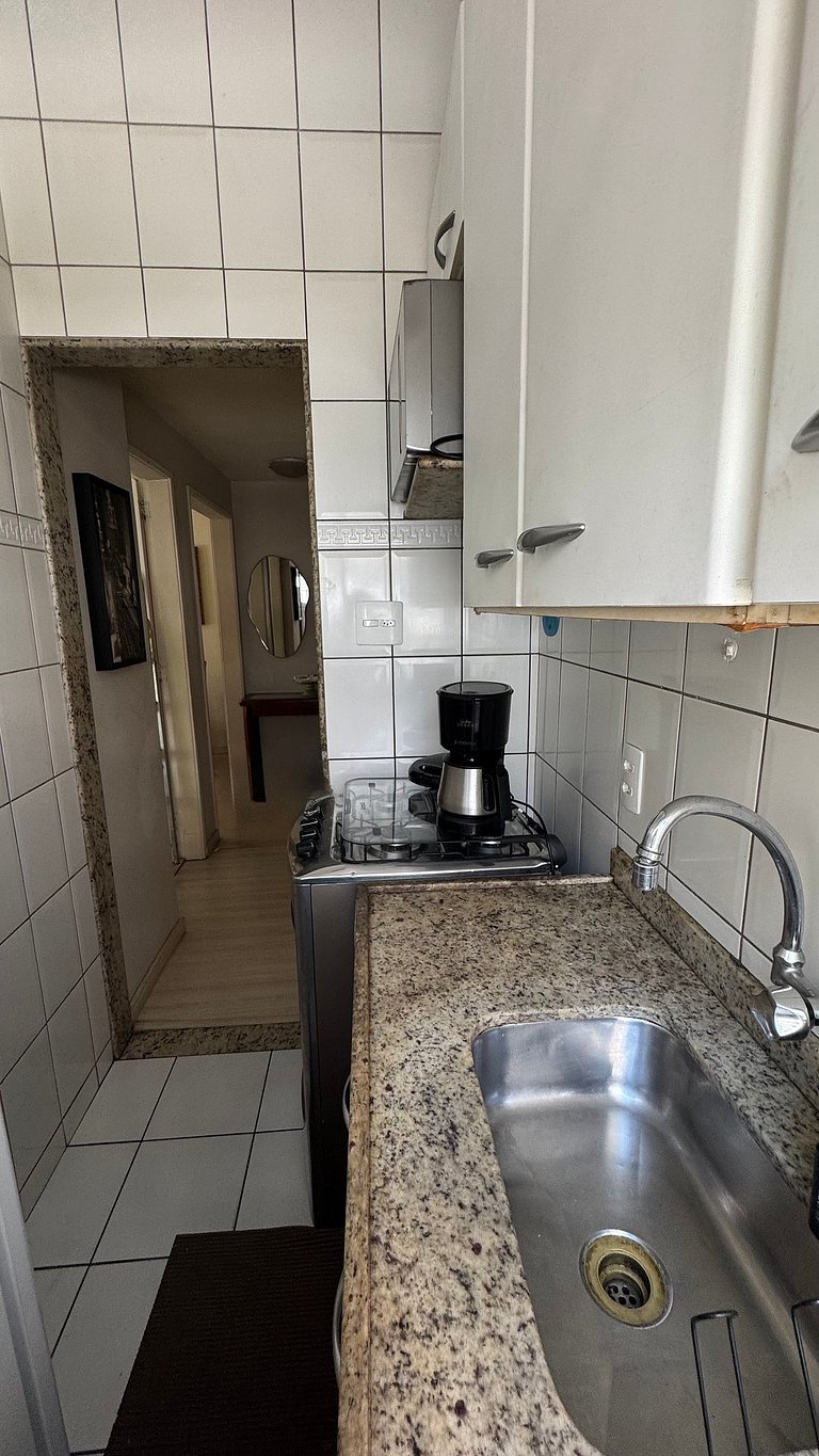 8 Minutos da Praia e Perto do Metrô SC177-201