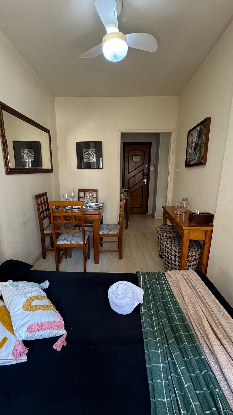 8 Minutos da Praia e Perto do Metrô SC177-201