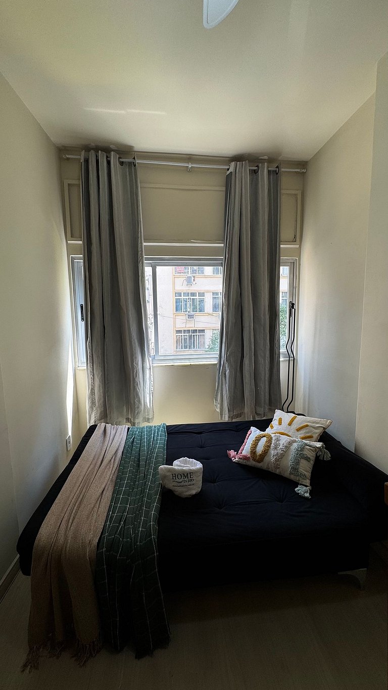 8 Minutos da Praia e Perto do Metrô SC177-201