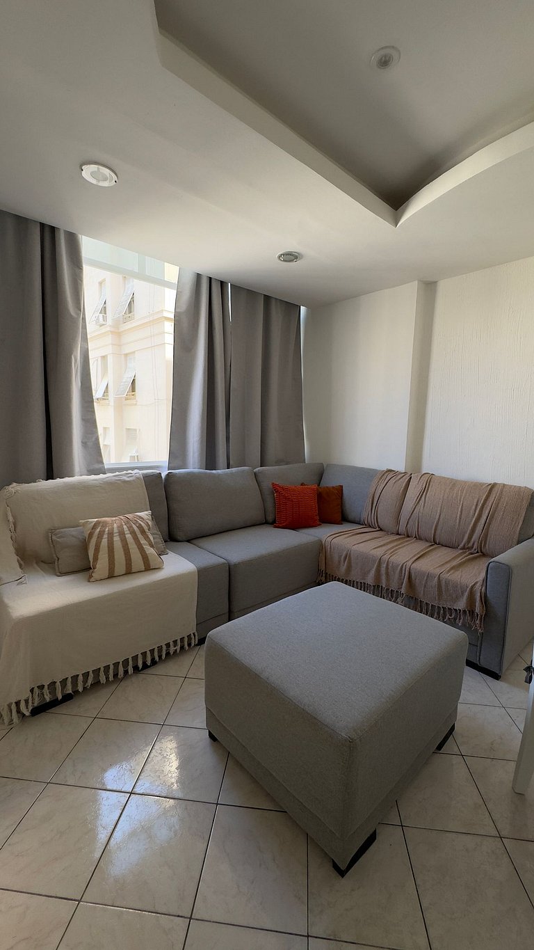 3 Quartos 1 Suíte a 4 Minutos da Praia NSC945-801