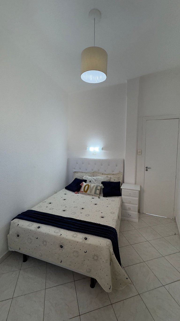 3 Quartos 1 Suíte a 4 Minutos da Praia NSC945-801