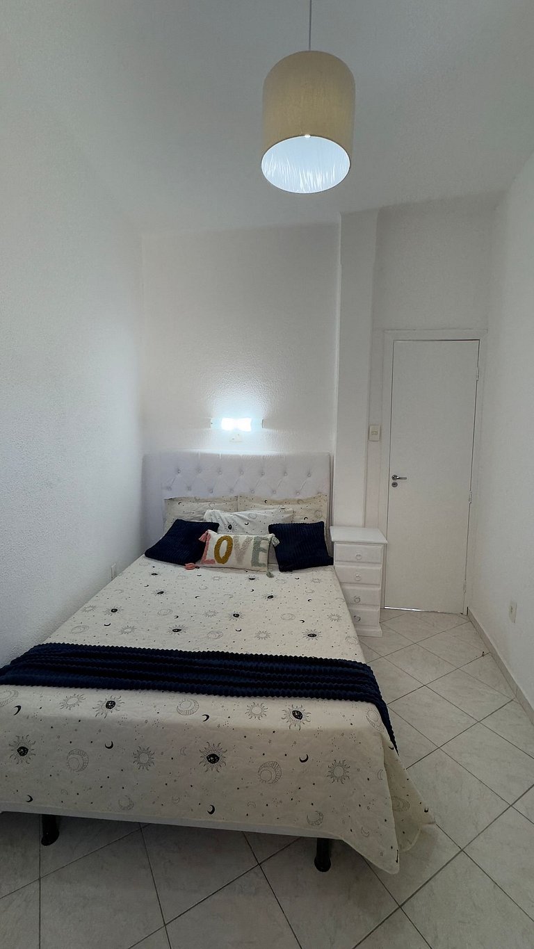 3 Quartos 1 Suíte a 4 Minutos da Praia NSC945-801