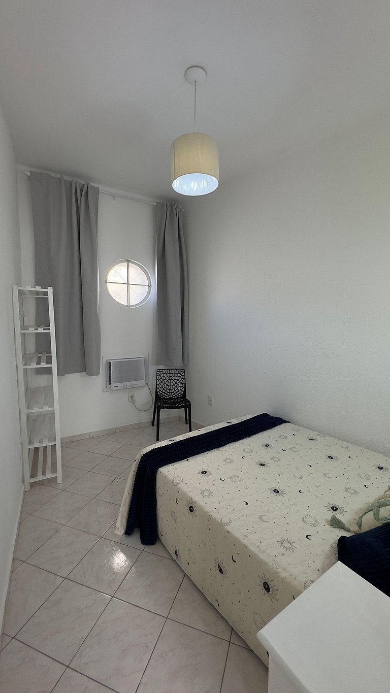 3 Quartos 1 Suíte a 4 Minutos da Praia NSC945-801