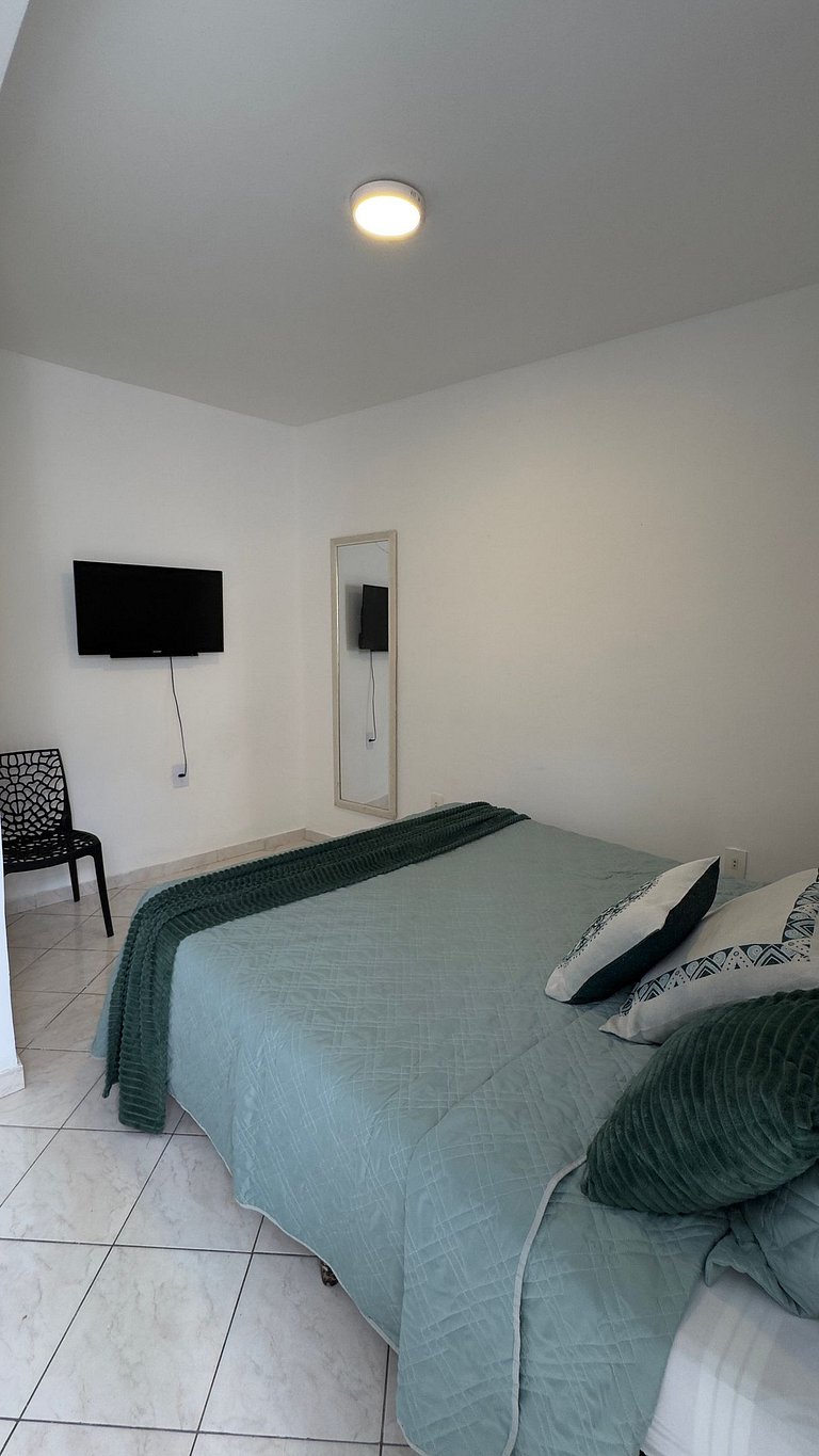 3 Quartos 1 Suíte a 4 Minutos da Praia NSC945-801