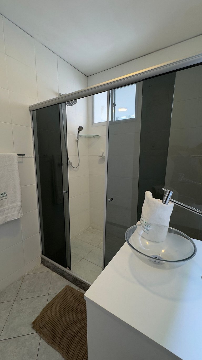 3 Quartos 1 Suíte a 4 Minutos da Praia NSC945-801