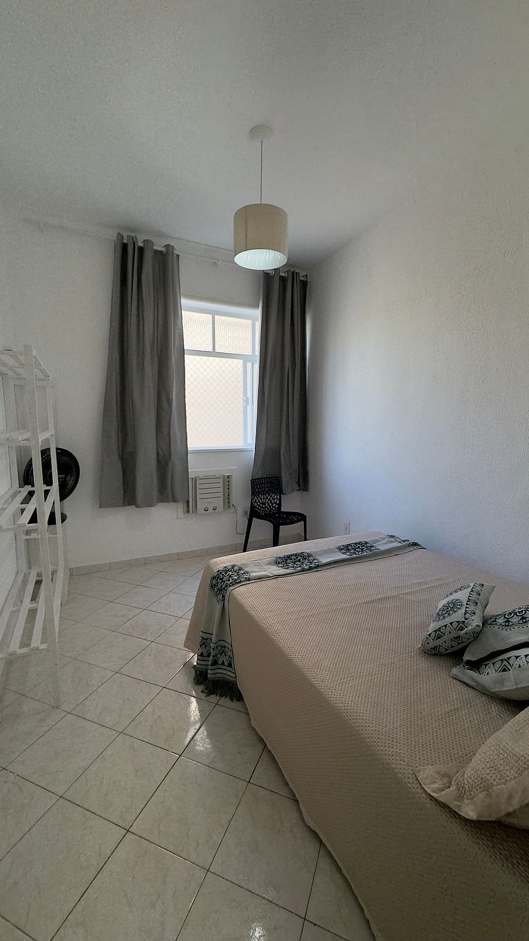 3 Quartos 1 Suíte a 4 Minutos da Praia NSC945-801