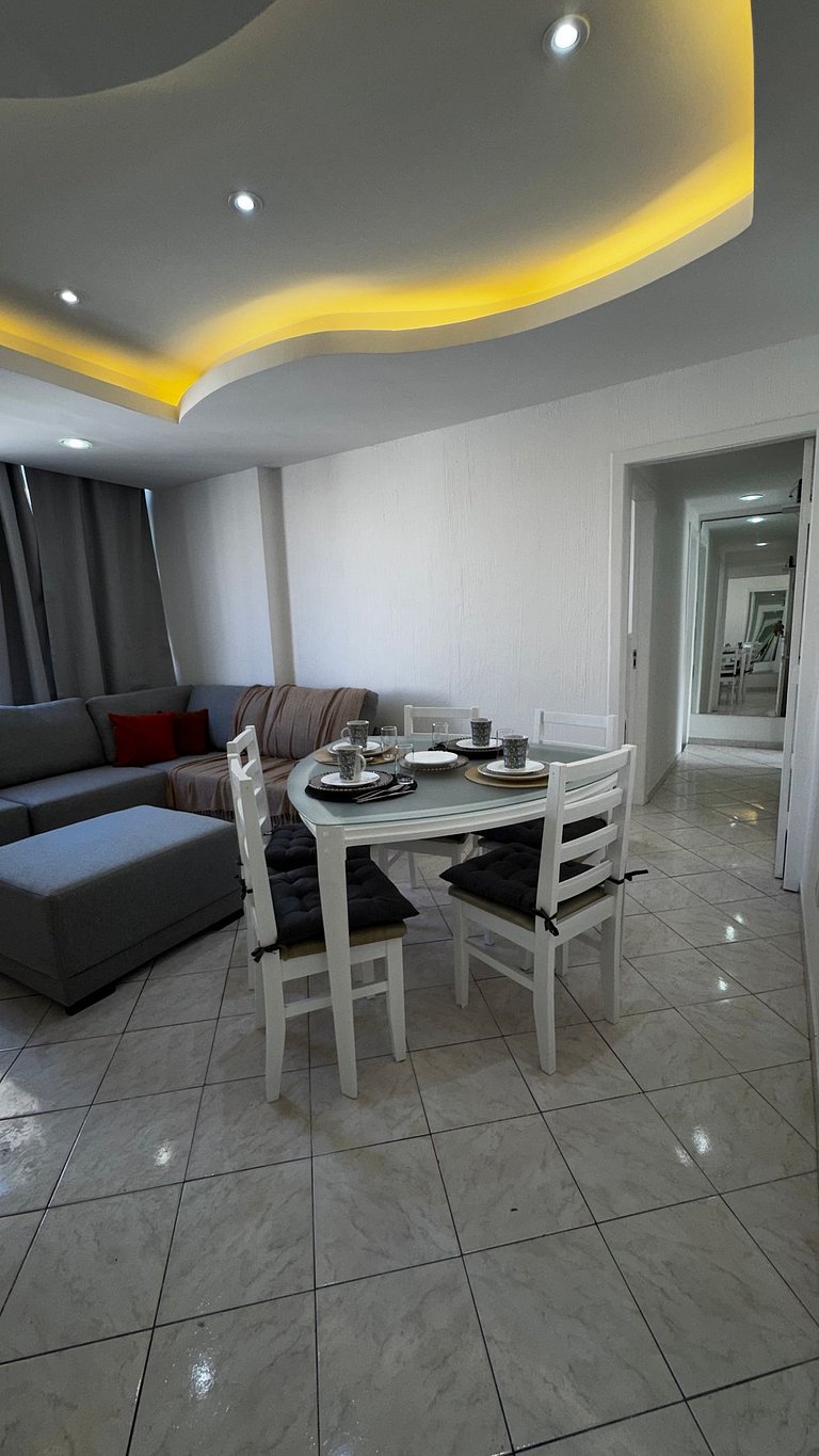 3 Quartos 1 Suíte a 4 Minutos da Praia NSC945-801