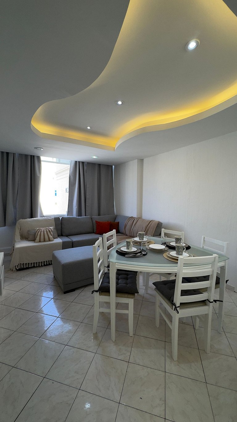 3 Quartos 1 Suíte a 4 Minutos da Praia NSC945-801