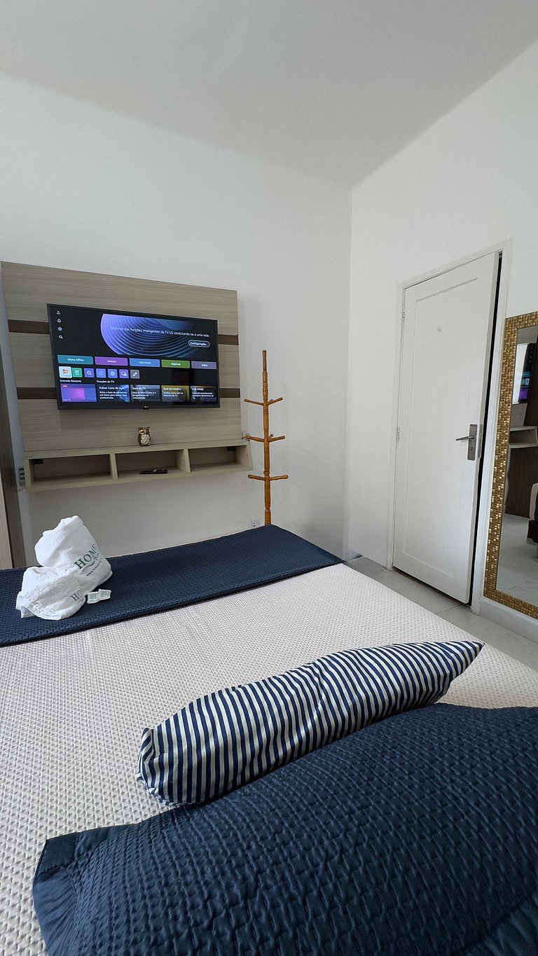 Estrutura Completa com 1 Suíte e Praia