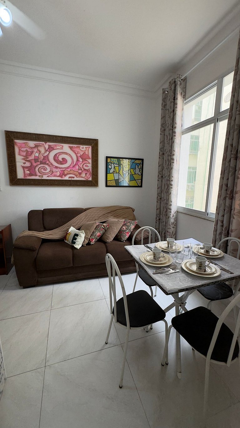 Estrutura Completa com 1 Suíte e Praia NSC1032-913