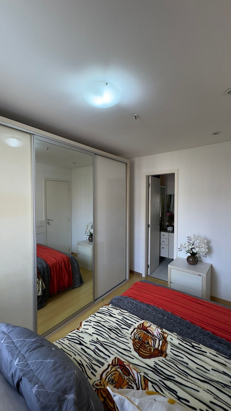 Flat com Piscina, Sauna e Academia PL99-507