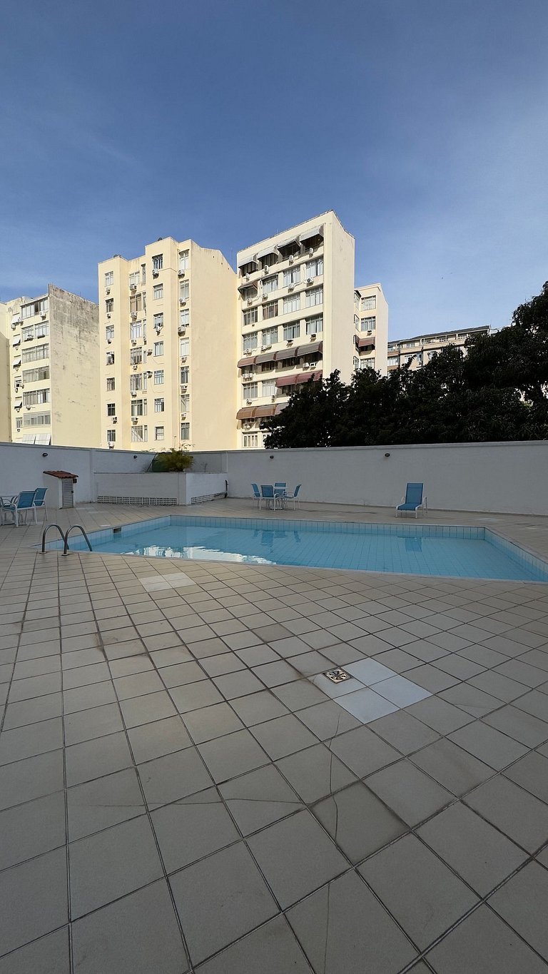 Estacionamento, Gym, Piscina, Sauna e Praia PL99