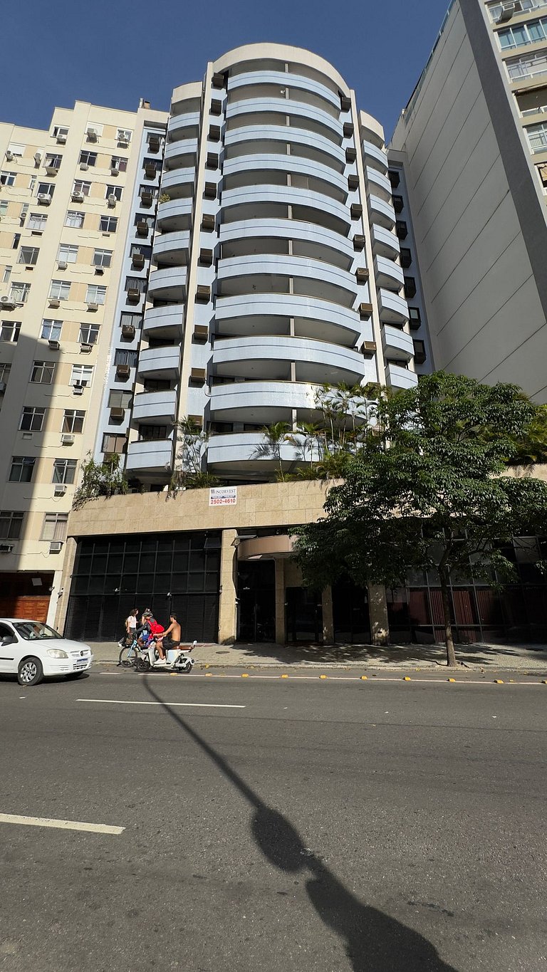Estacionamento, Gym, Piscina, Sauna e Praia
