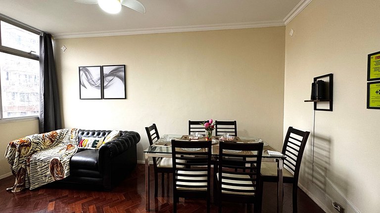 Amplo com 2 quartos e Estacionamento BI94-402