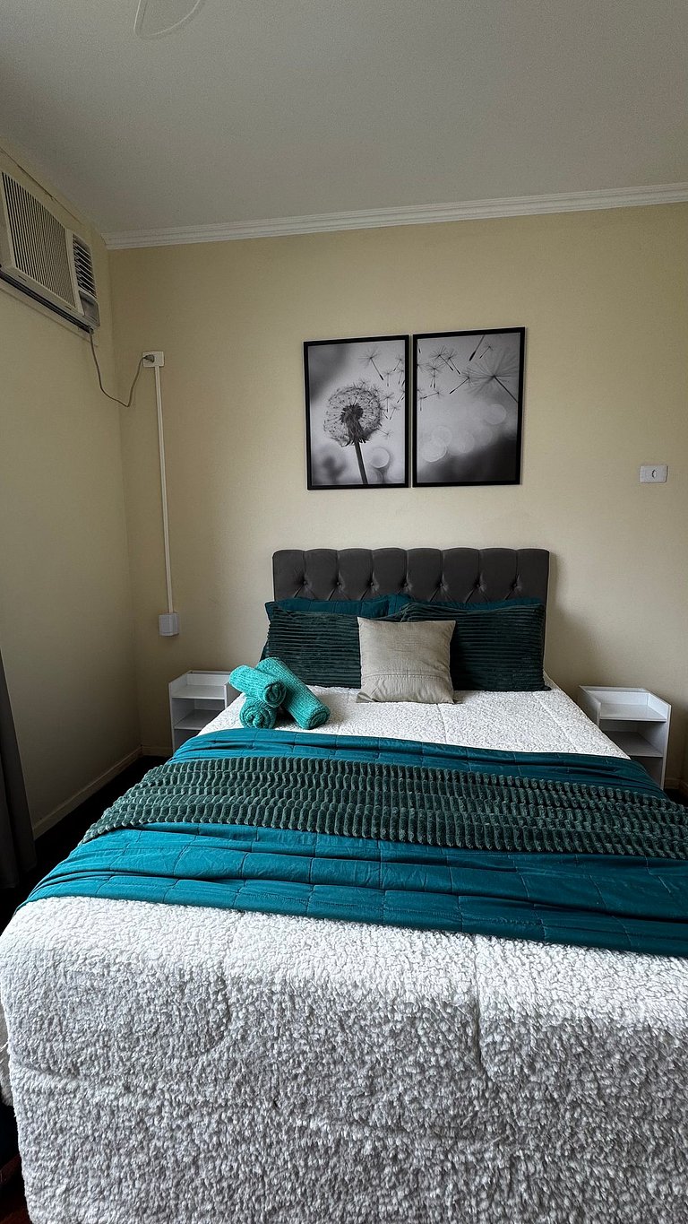 Amplo com 2 quartos e Estacionamento BI94-402