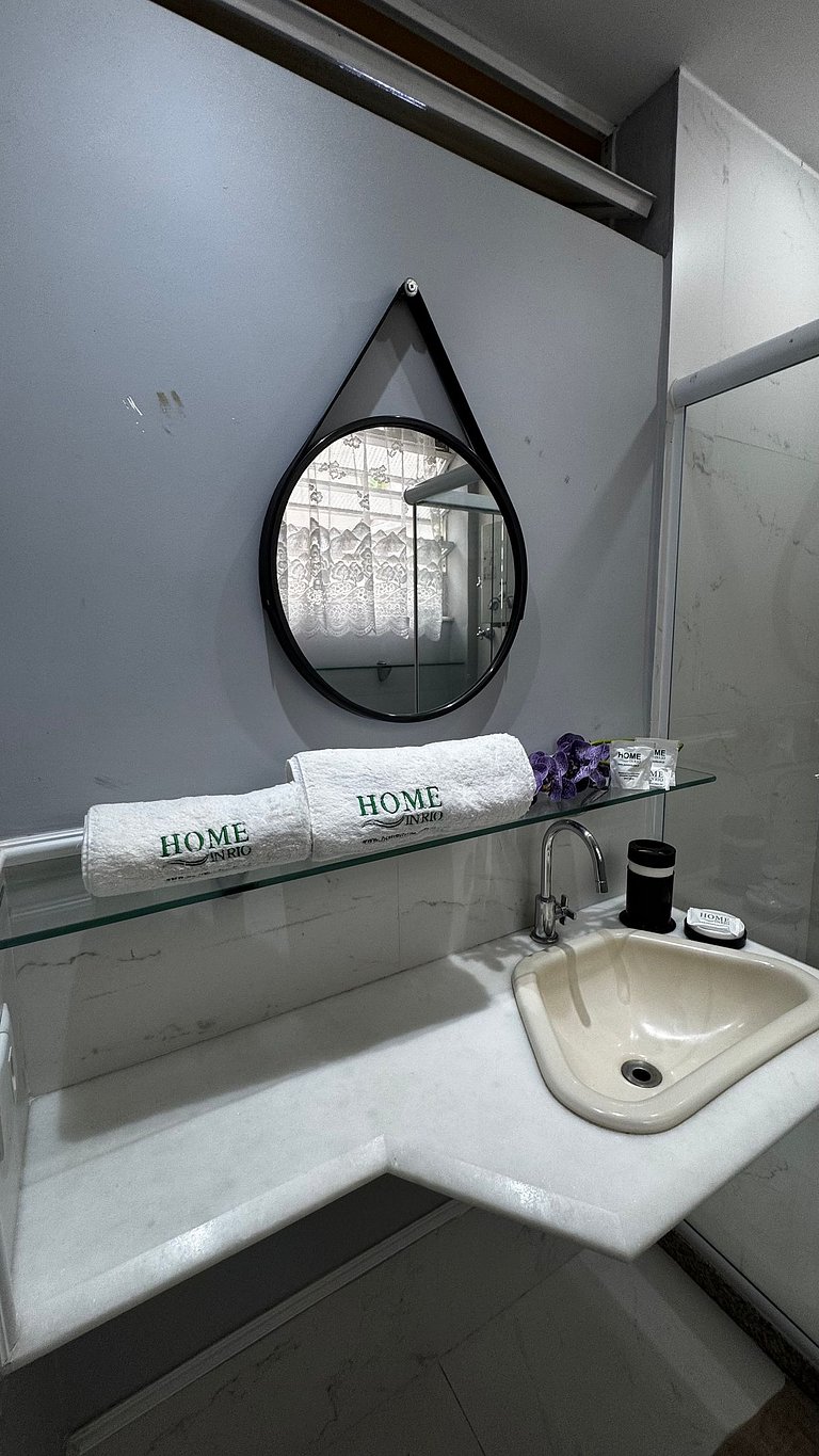 Completo atrás do Copacabana Palace NSC308-703