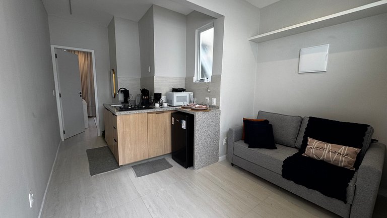 Completo a 3 minutos da Praia NSC1145-1202