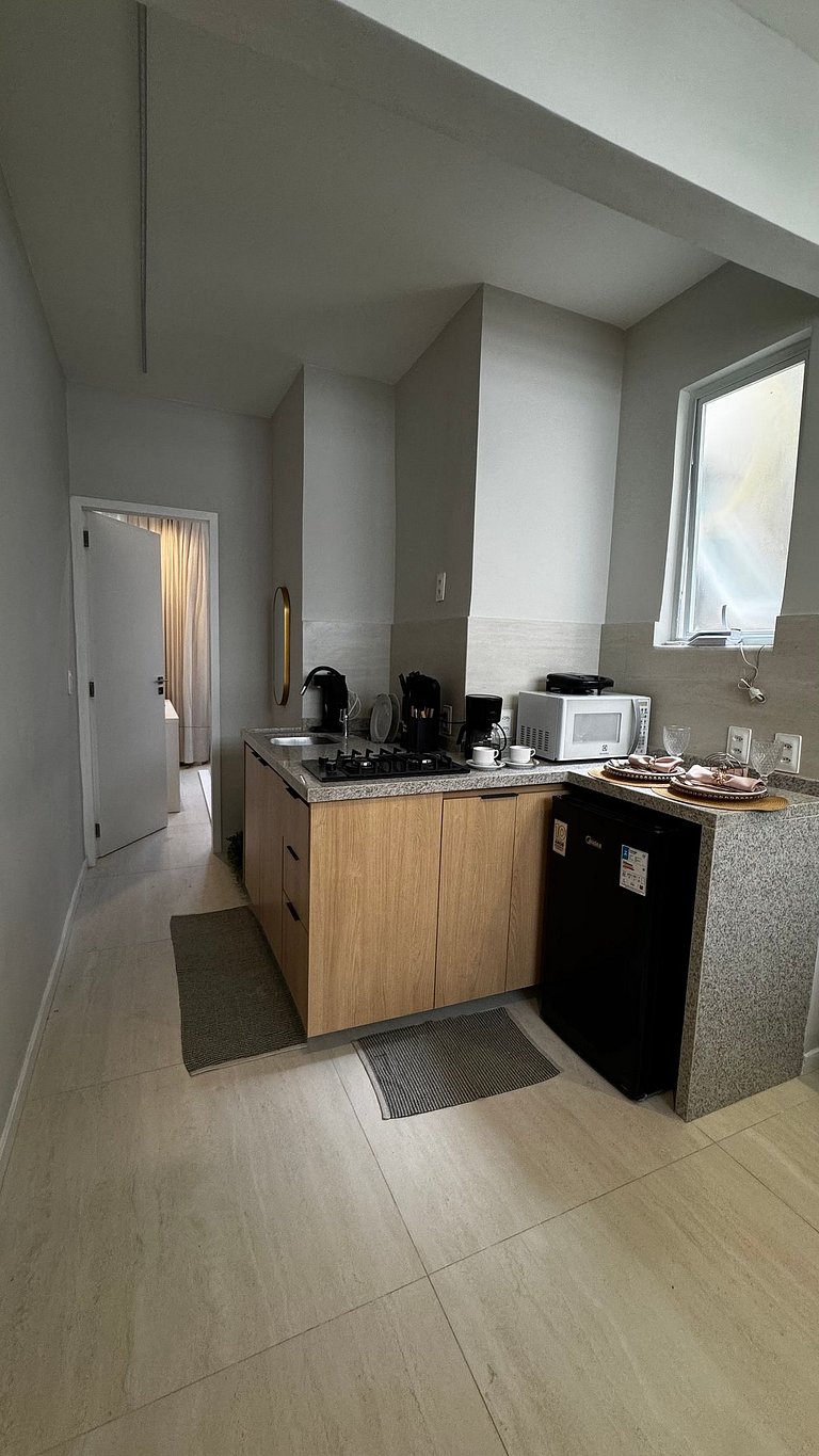 Completo a 3 minutos da Praia NSC1145-1202