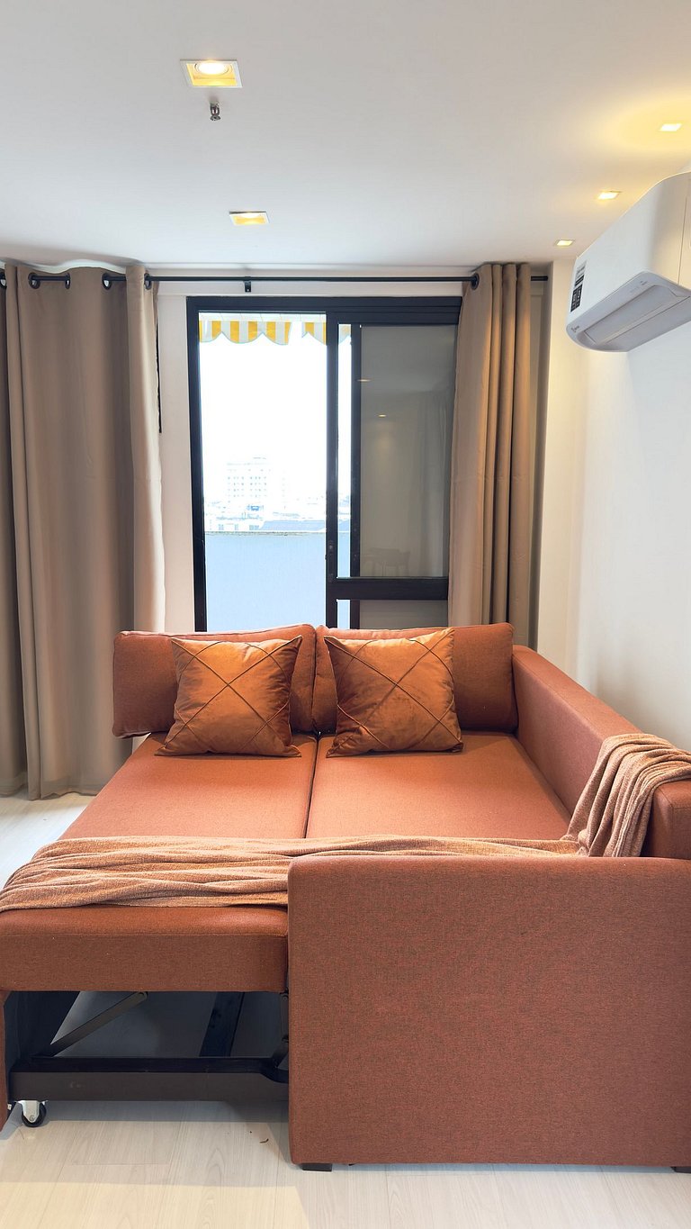 Flat na Cobertura com Piscina Privativa PL99-1103