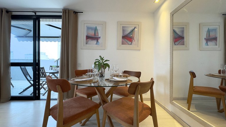 Flat na Cobertura com Piscina Privativa PL99-1103