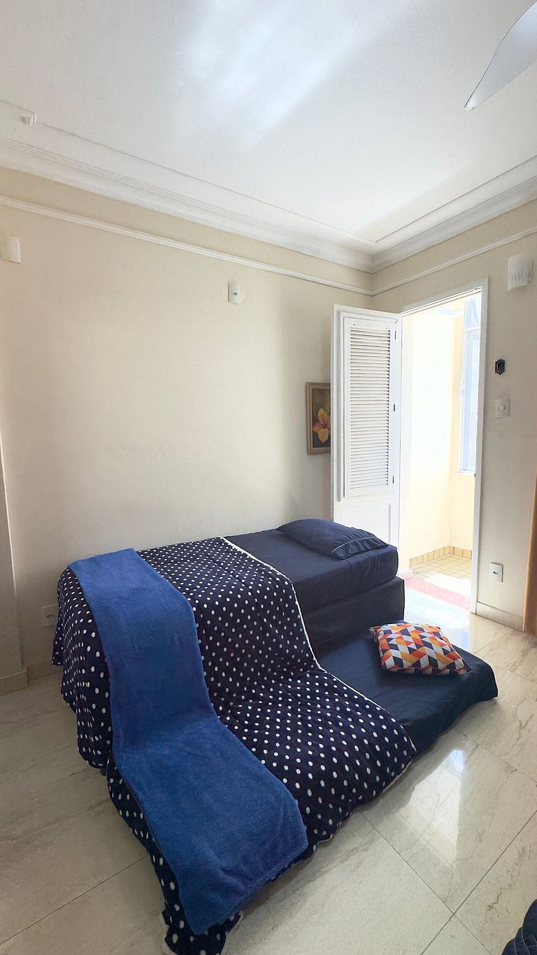 3 Minutos da Praia e do Copacabana Palace CM29-704