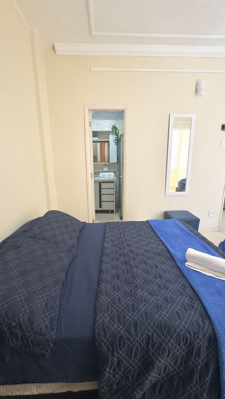 3 Minutos da Praia e do Copacabana Palace CM29-704