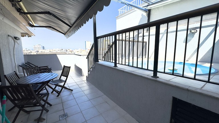 Flat na Cobertura com Piscina Privativa PL99-1103