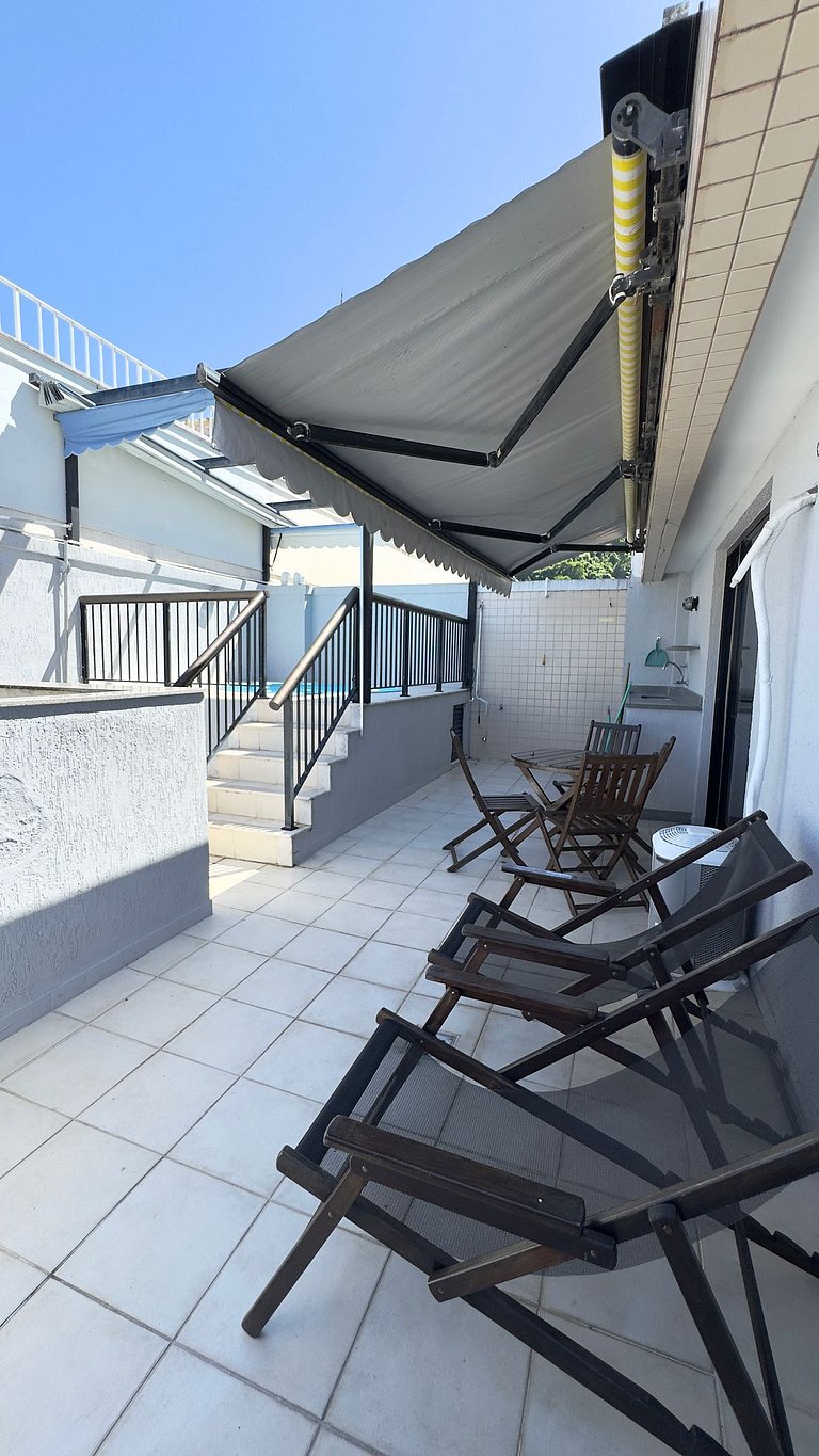 Flat na Cobertura com Piscina Privativa PL99-1103