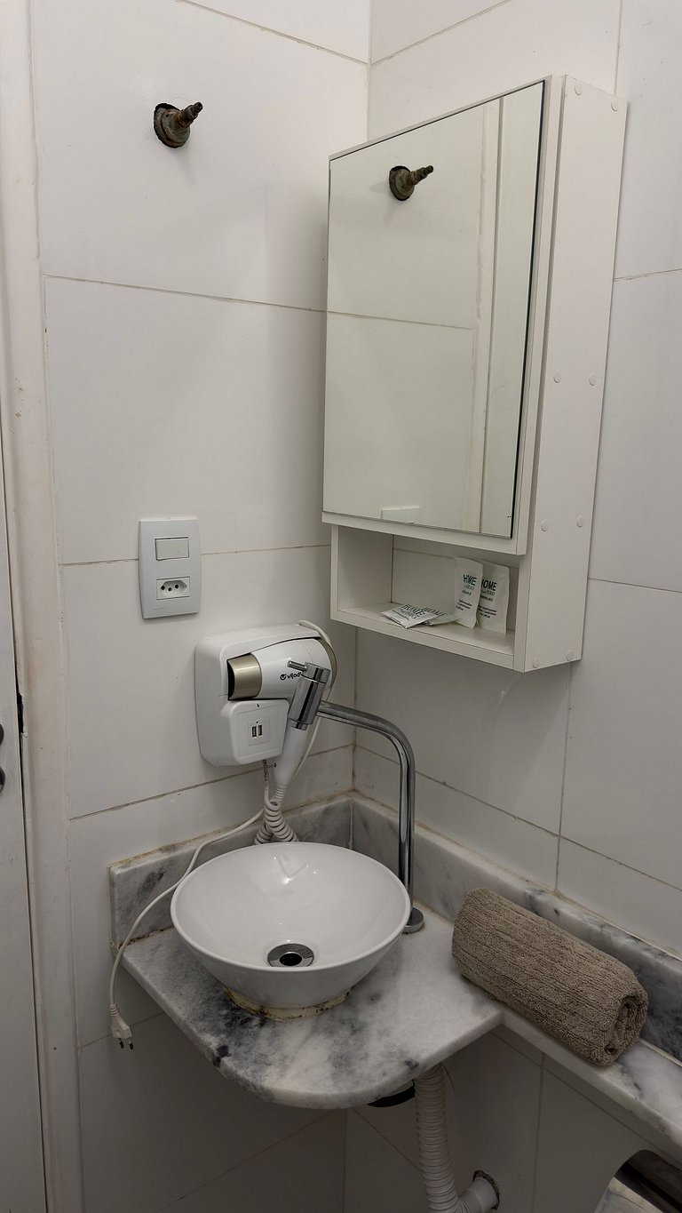 Studio Compacto a 3 Minutos da Praia