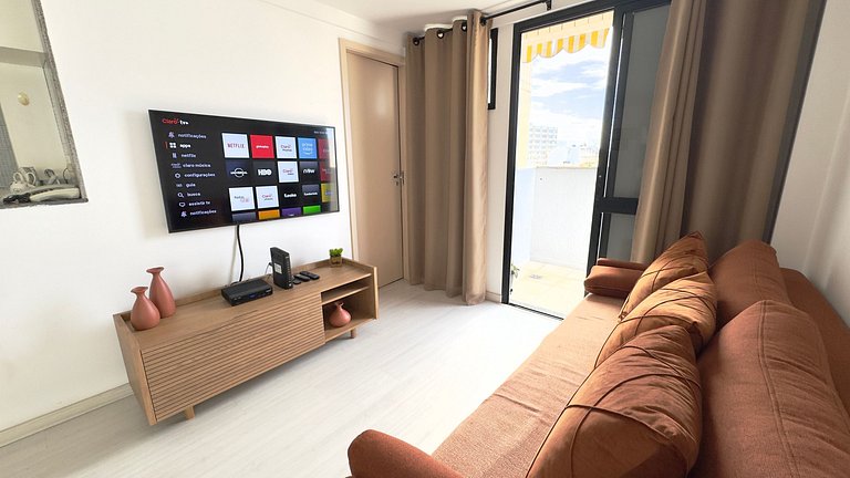 Flat na Cobertura com Piscina Privativa PL99-1103