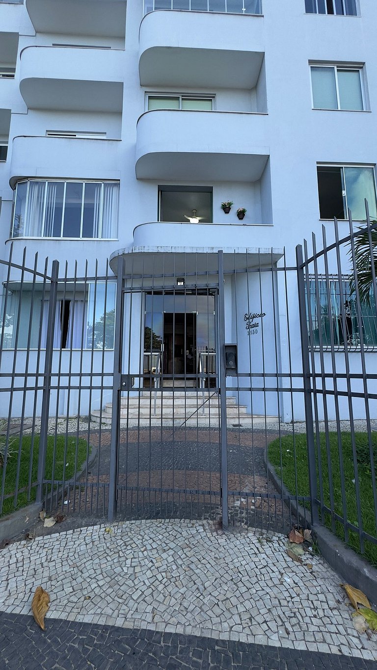 Em Frente a Praia 2 quartos Posto 4 AA3150-202