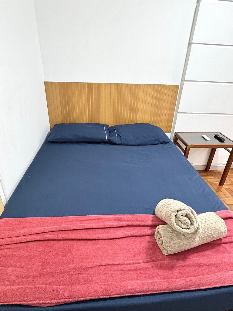 2 Quartos a 300 Metros da Praia Posto 4 - LM129-105