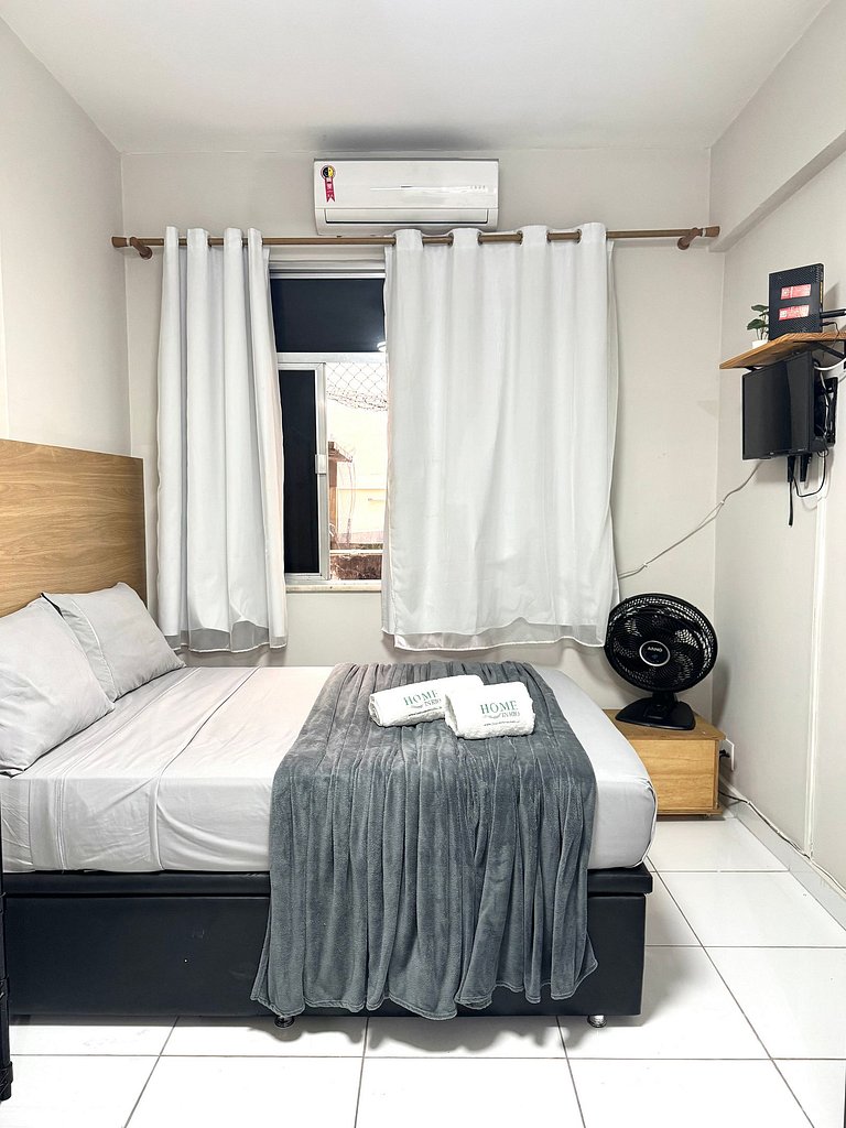 Studio Moderno, Completo e Aconchegante PJ335-318