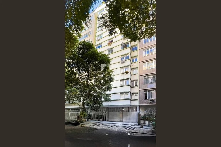 Amplo 2 Quartos e Estacionamento - BC537-204