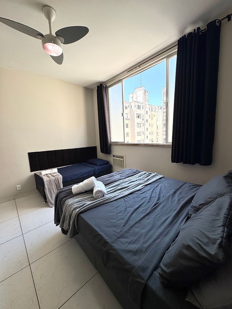 Na Quadra da Praia Posto 5 NSC1141-9