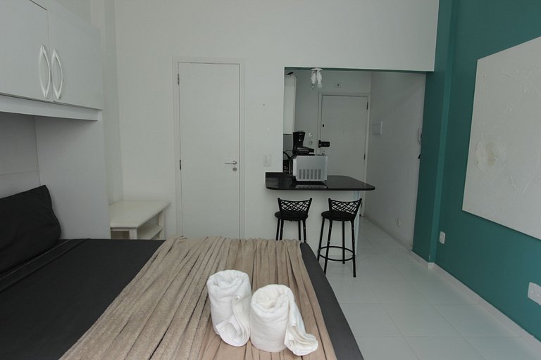 Studio Funcional 5 minutos da Praia Leme A24-1004