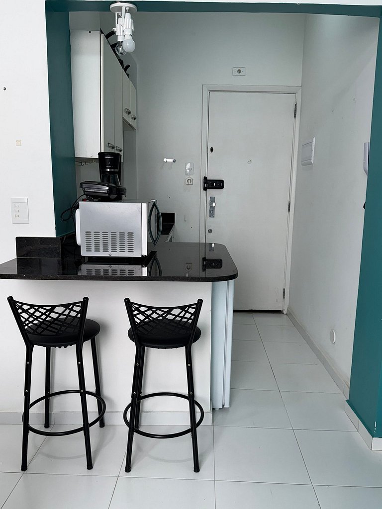 Studio Funcional 5 minutos da Praia Leme A24-1004